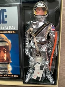 Amazon.co.jp: 世界限定15,000体 GIジョー MASTERPIECE 宇宙飛行
